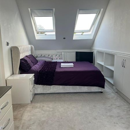 Deluxe Homestay Near Tottenham Hotspur Stadium London Exteriör bild